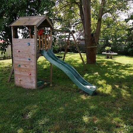 Ferienwohnung Moni Kitzscher Exteriör bild